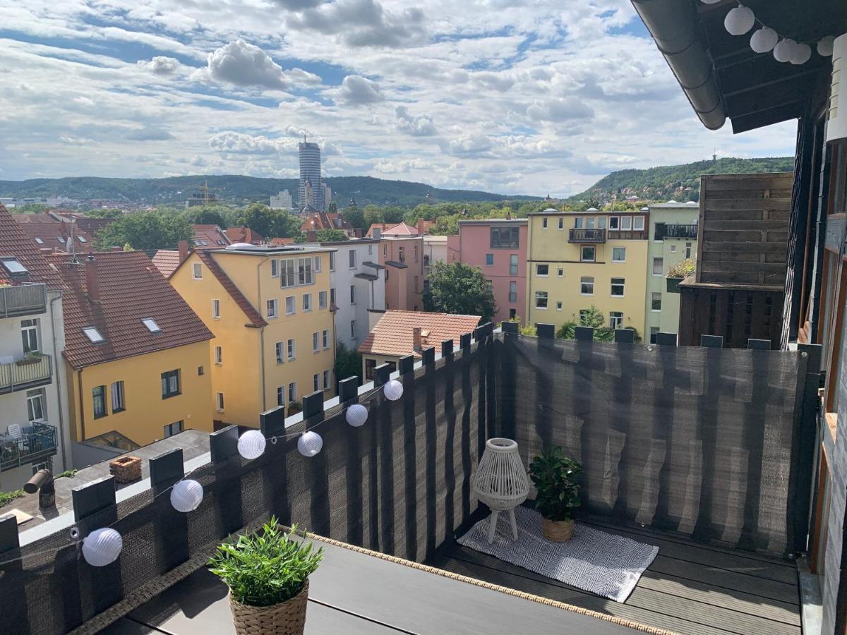 Apartment Skyline of Jena, luxuriös, einzigartig, free Wifi, Parkplatz, klimatisiert, zentral Exterior foto