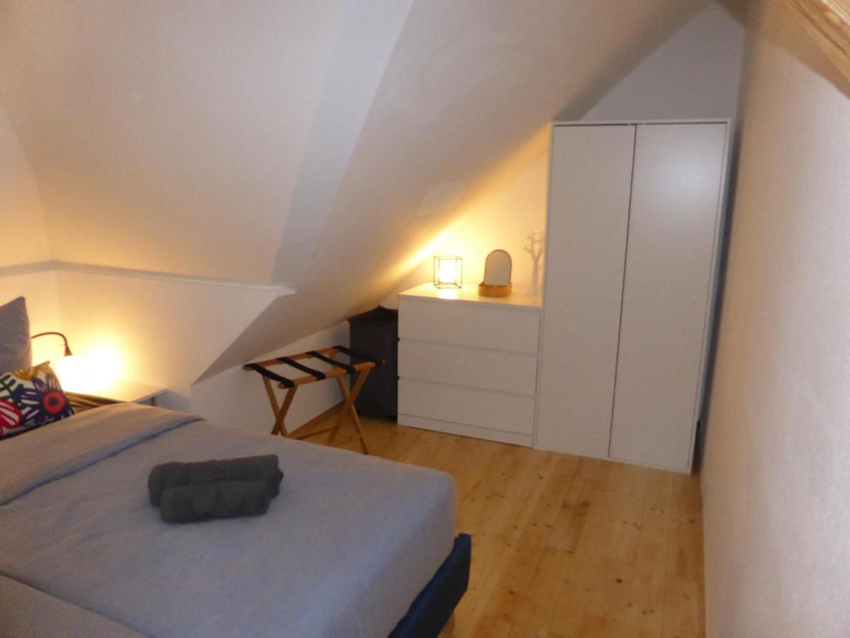 Apartment Skyline of Jena, luxuriös, einzigartig, free Wifi, Parkplatz, klimatisiert, zentral Exterior foto